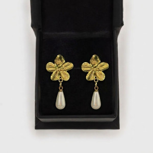 Golden Hibiscus & Pearl Drop