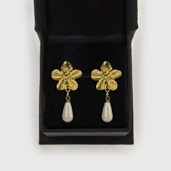 Golden Hibiscus & Pearl Drop