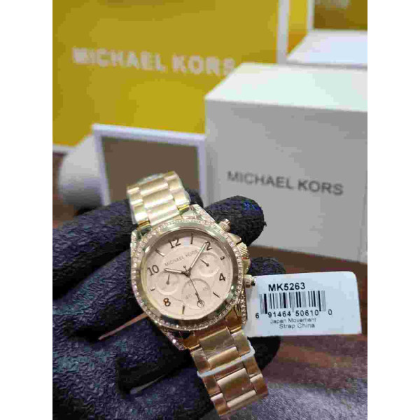 MK Rose Gold Chronograph Women's Watch luxurious rose gold-tone stainless steel