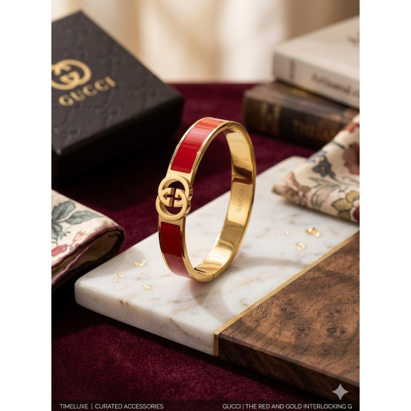 Gucci Interlocking G Crimson Enamel Bangle