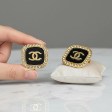 Chanel CC Halo Onyx Square Stud