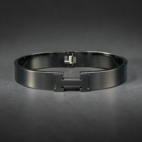 Hermes Matte Noir H-Link Bangle